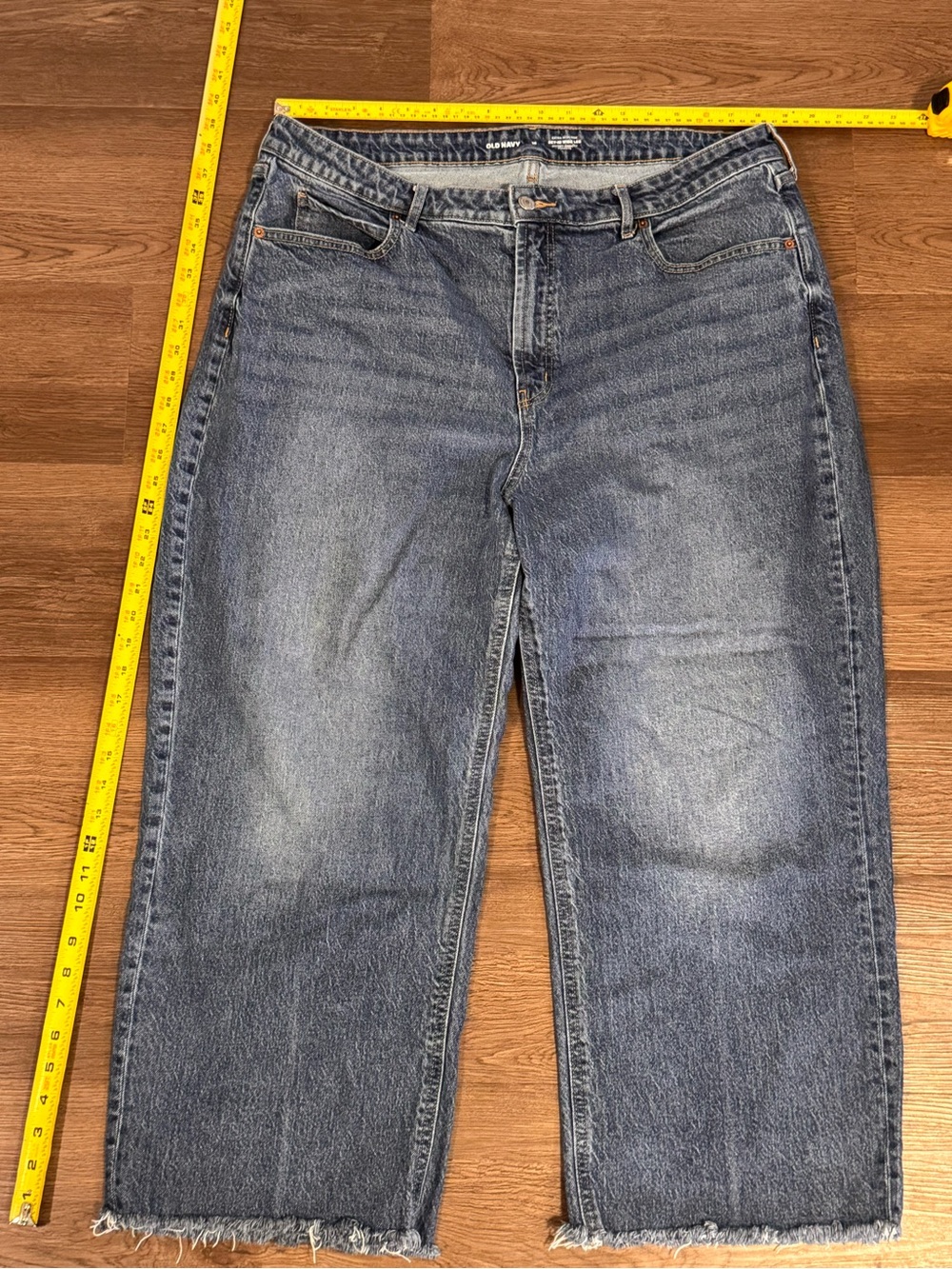 Old Navy Women's Mid Wash Wide-Leg Jeans
